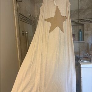 Magnolia Pear Star Applique Maxi Dress with Star Design